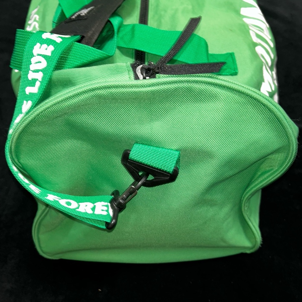 Emotional Baggage Green Duffel Bag - Picture 5 of 12